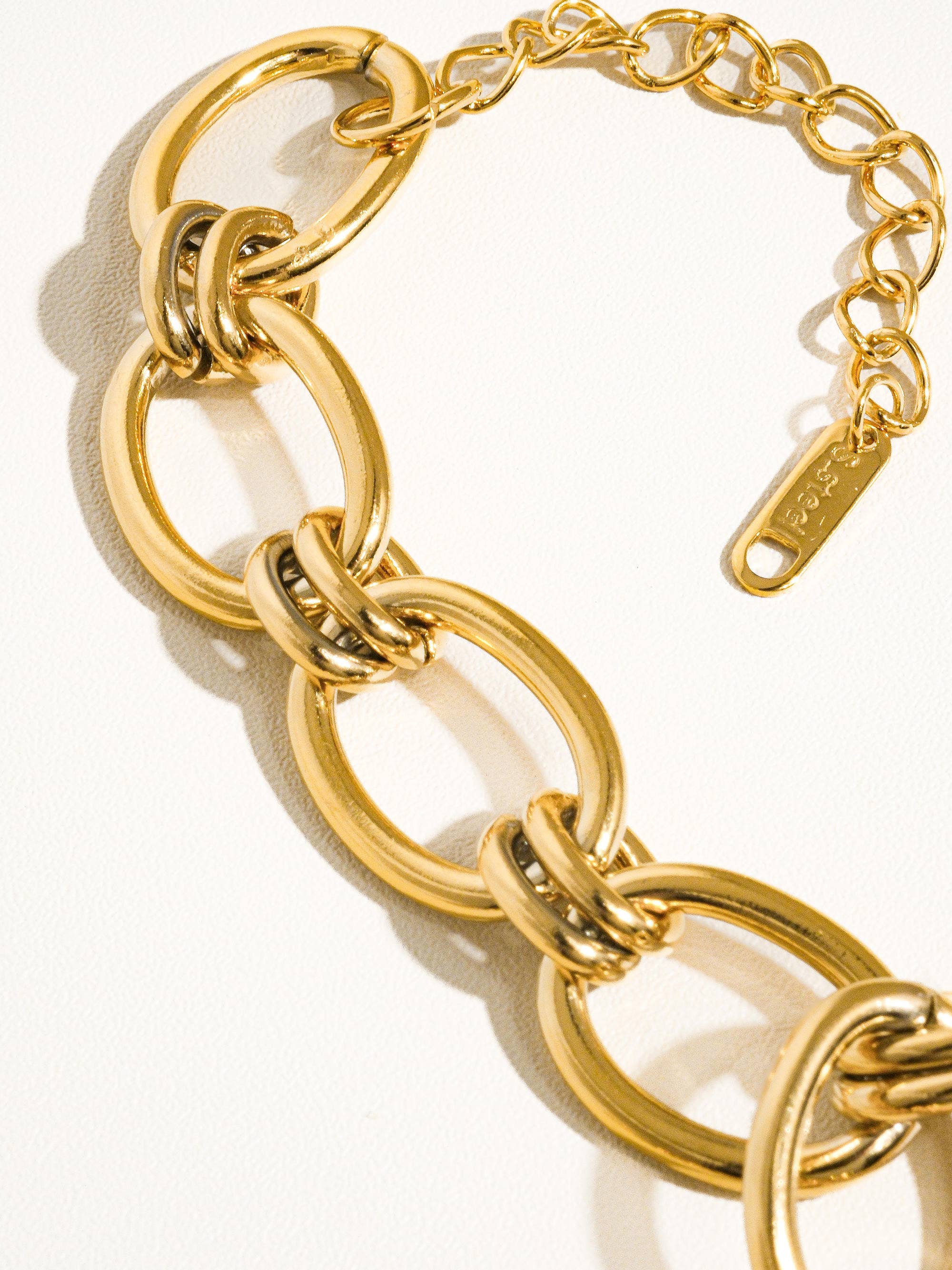 Tila Bold Chain Bracelet | 18k gold plated