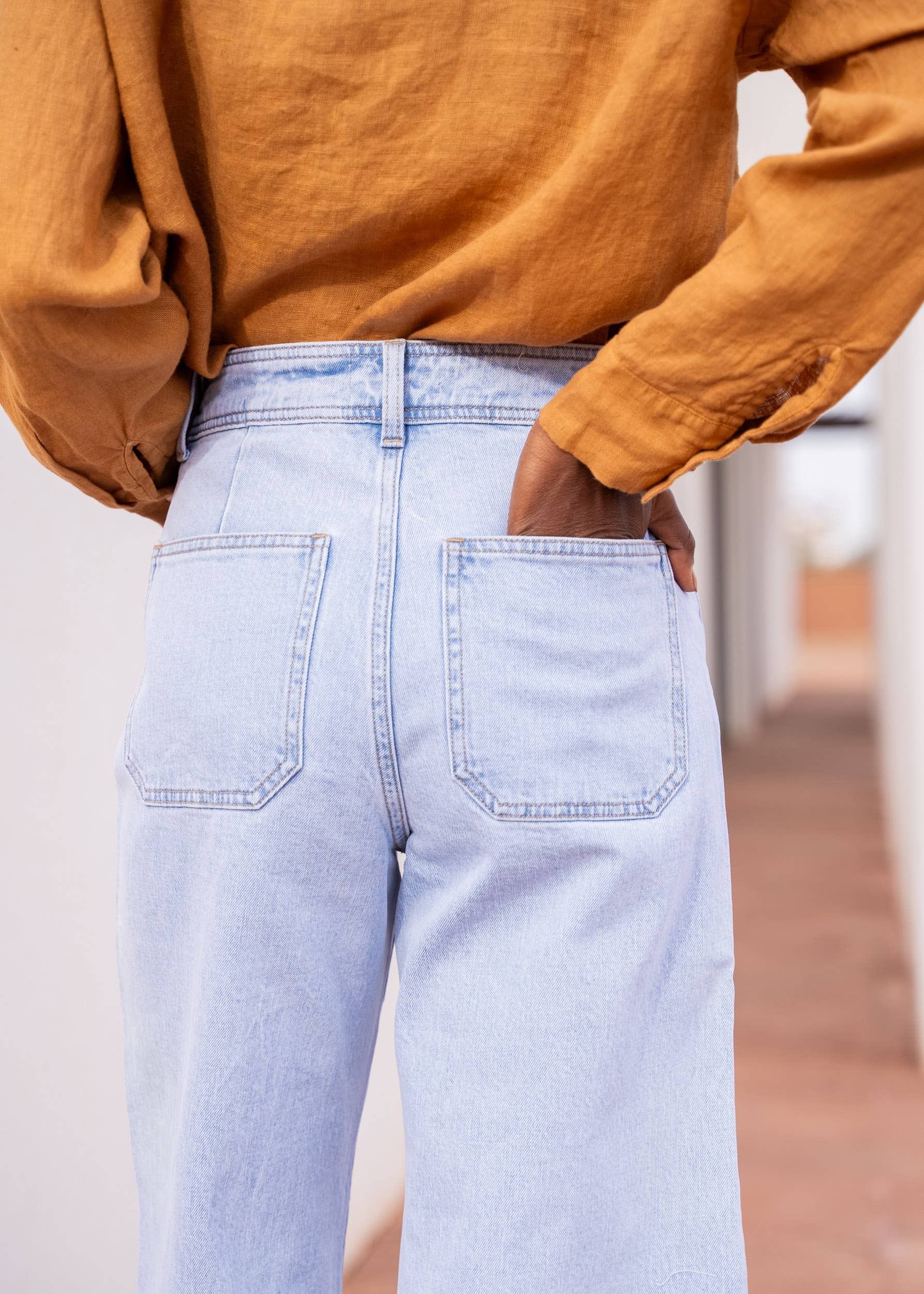 Violette Wide Leg Ankle Jeans