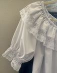 Vintage White Ruffle and Lace Top | Size M