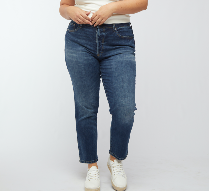 Ludlow Mid Rise Jeans
