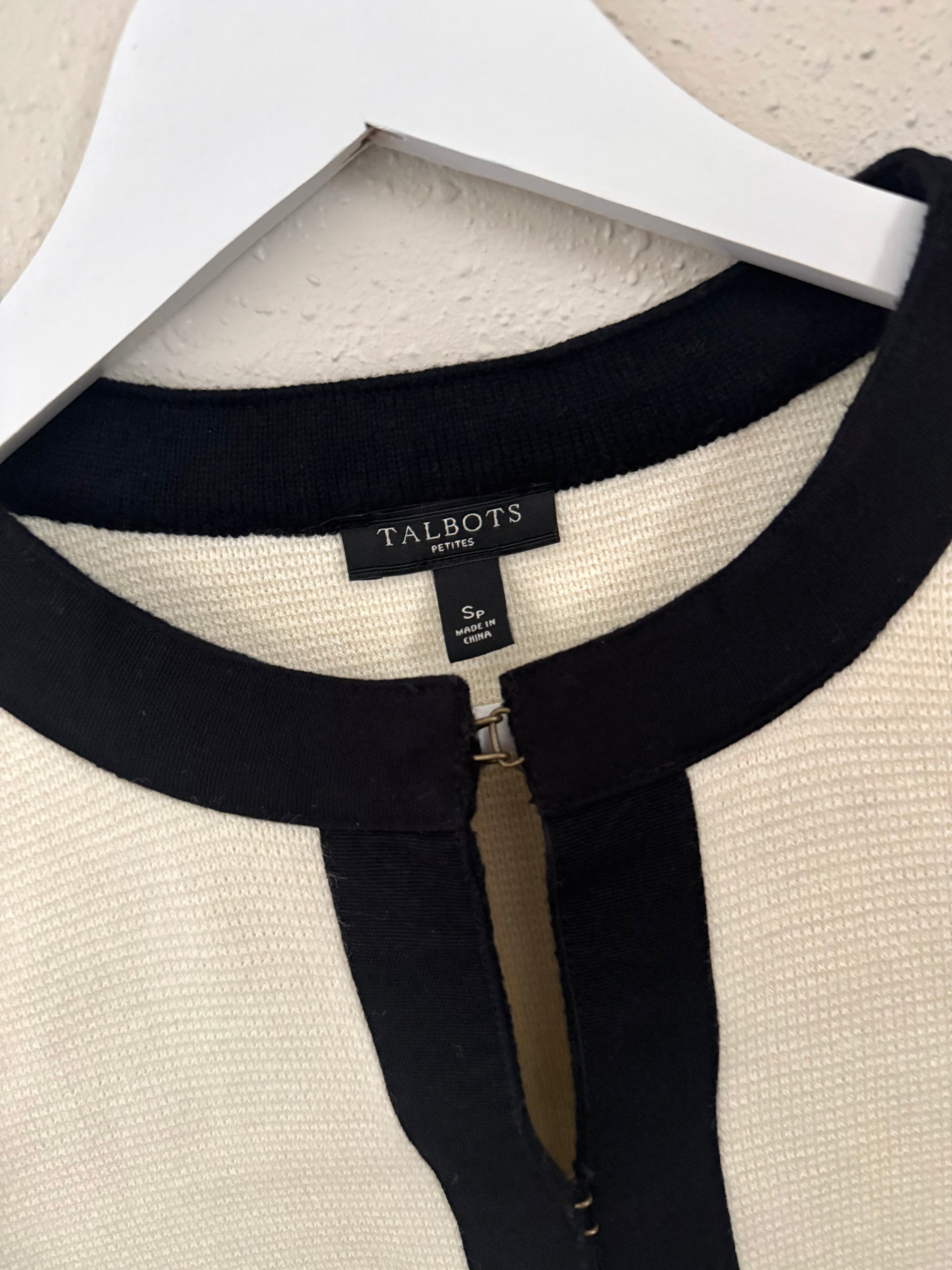 Preloved Cream and Black Knit Blazer | Size S